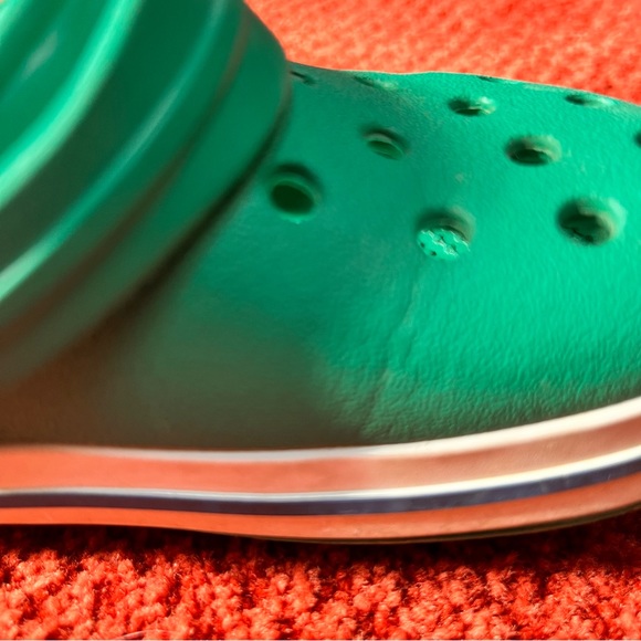 ❤️Host Pick❤️Kids Green Crocs - Picture 5 of 16